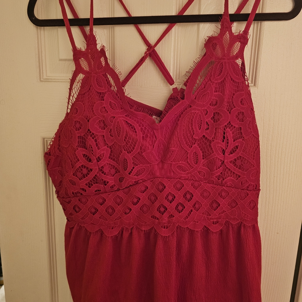 Women's Red Lace Peplum Cami Top - Picture 6 of 6